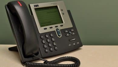 Conseils pour choisir des téléphones à identification de l'appelant parlants ou des unités complémentaires