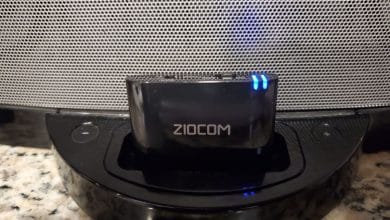 Examen de l'adaptateur Bluetooth ZIOCOM 30 broches pour le Bose SoundDock et d'autres stations d'accueil