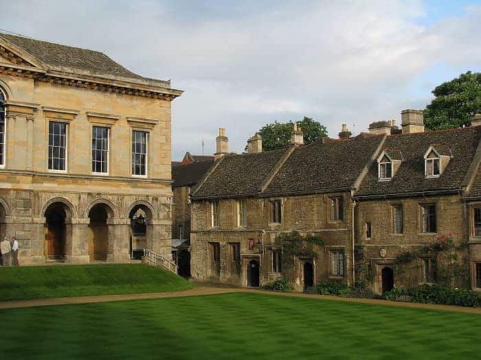 Côtés est et sud du quad principal, Worcester College, Oxford, Angleterre, Royaume-Uni.