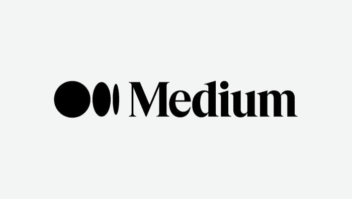 Medium est une plate-forme de contenu généré par les utilisateurs avec un contenu organisé et un modèle basé sur un abonnement.