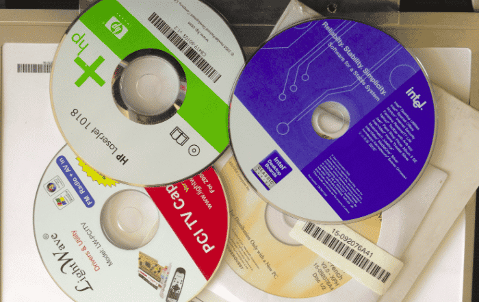 Les informations créées dans l'ordinateur peuvent être stockées sur des CD et des DVD