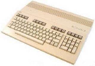 Le C128 ou Commodore 128 d'aspect professionnel