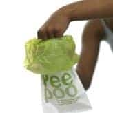 Le Peepoo est un sac biodégradable à usage unique.