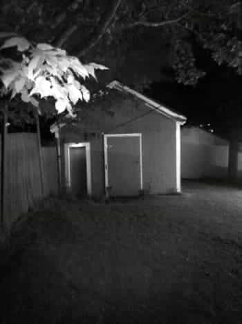 Mon garage la nuit grâce à la caméra infrarouge