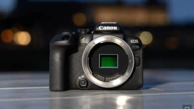 Examen de l'appareil photo sans miroir Canon EOS R10